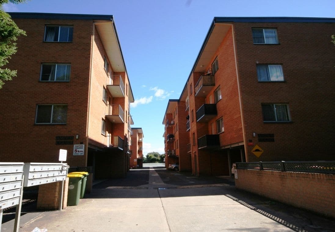 25/18 Booth Street, QUEANBEYAN NSW 2620, Queanbeyan - Image 1