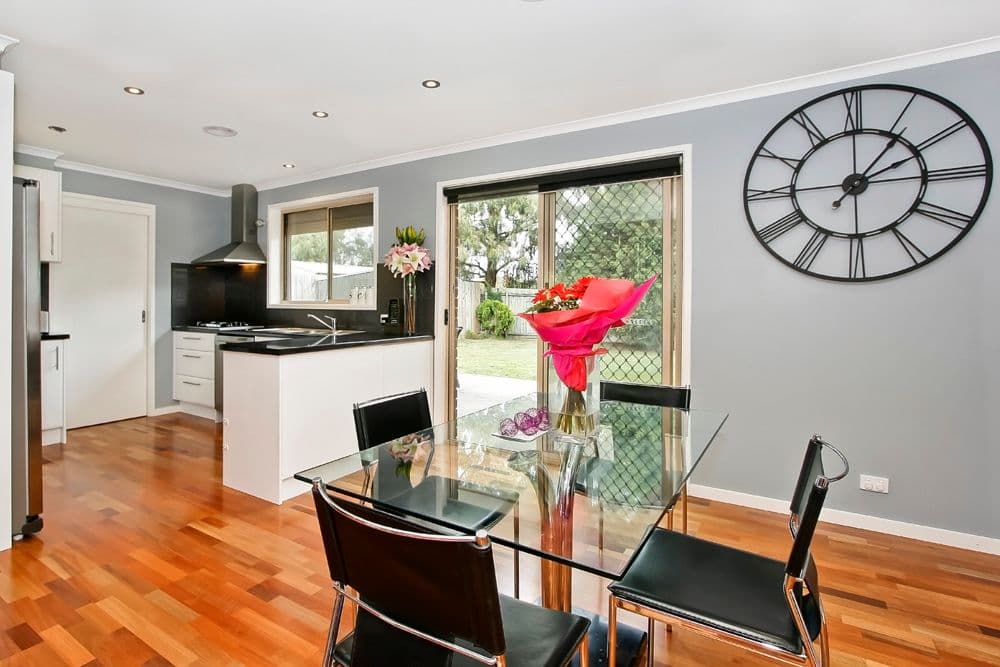 4 Rio Court, FERNTREE GULLY VIC 3156, Ferntree Gully - Thumbnail 2