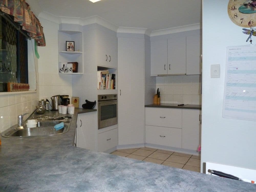 8 Kentia Court, NORTH MACKAY QLD 4740, North Mackay - Thumbnail 2