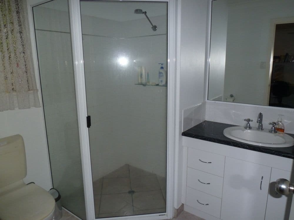 8 Kentia Court, NORTH MACKAY QLD 4740, North Mackay - Thumbnail 5