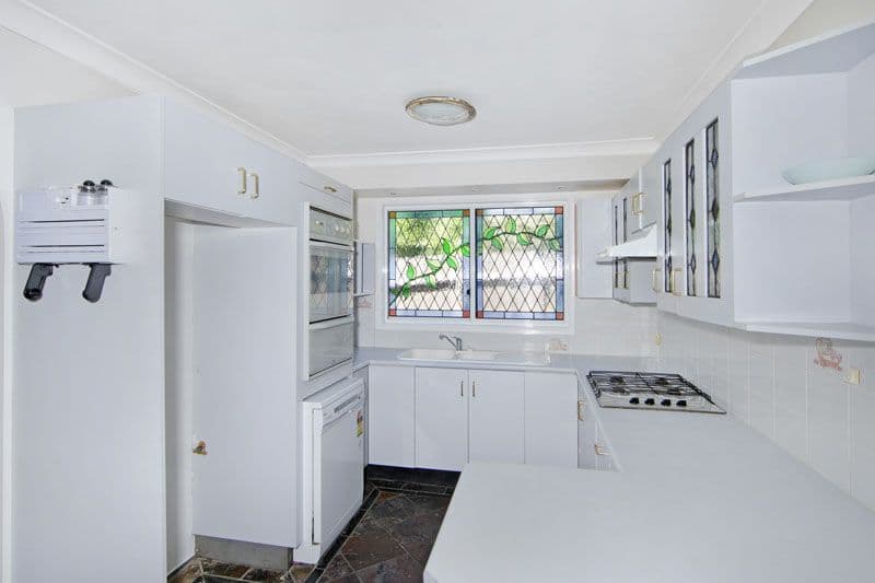 4 Myall Close, BLUE HAVEN NSW 2262, Blue Haven - Thumbnail 5