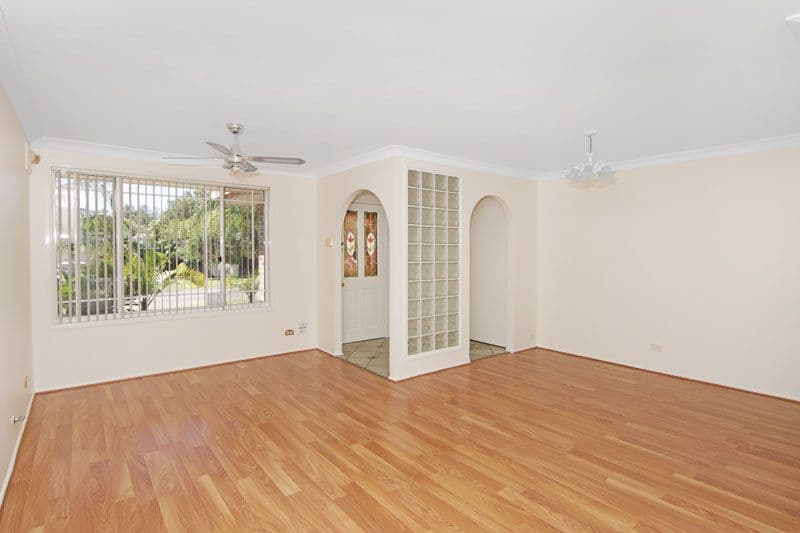 4 Myall Close, BLUE HAVEN NSW 2262, Blue Haven - Thumbnail 4