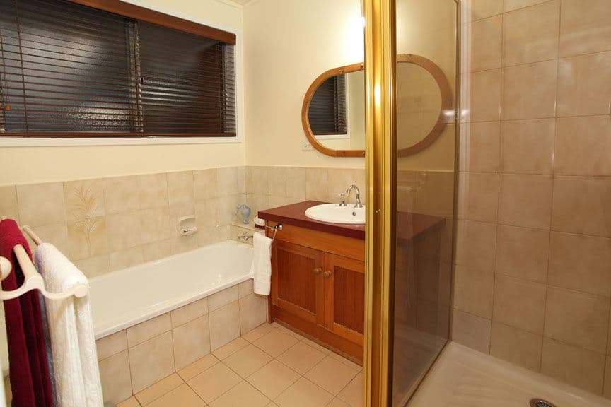 9 Walnut Court, MULGRAVE VIC 3170, Mulgrave - Thumbnail 7
