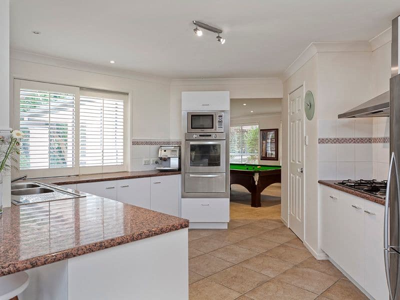 11 Birdwood  Drive, SAMFORD VALLEY QLD 4520, Samford Valley - Thumbnail 3