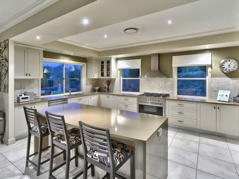 1 Ascot Crescent, SAMFORD VALLEY QLD 4520, Samford Valley - Thumbnail 4