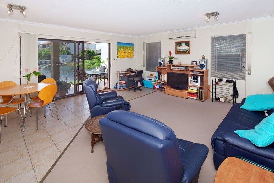 39 Madang Crescent, RUNAWAY BAY QLD 4216, Runaway Bay - Thumbnail 4