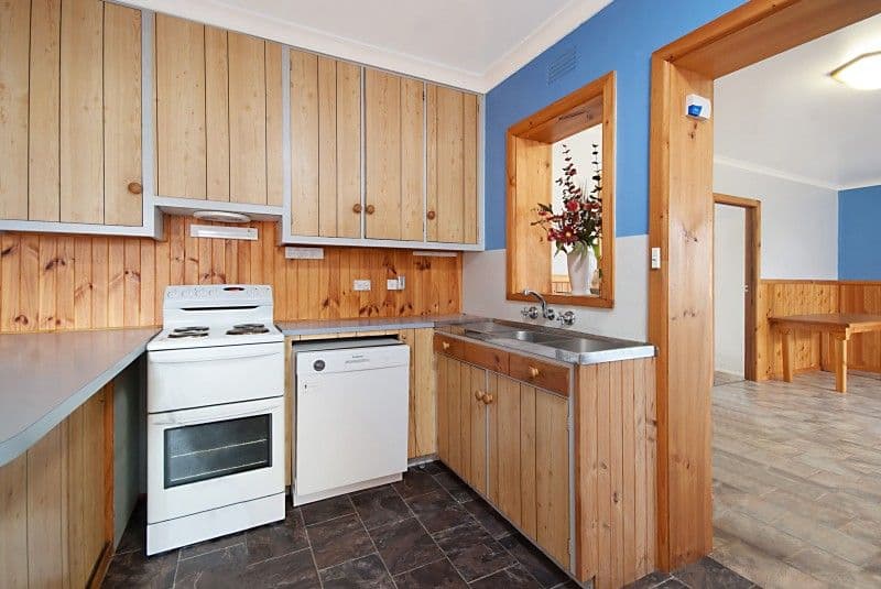 2 Ekard Avenue, WARRNAMBOOL VIC 3280, Warrnambool - Thumbnail 2