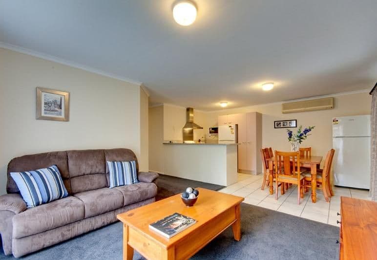 1 23 Desert Willow Way, FITZGIBBON QLD 4018, Fitzgibbon - Thumbnail 3