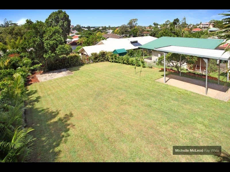 5 Jessica Street, TARINGA QLD 4068, Taringa - Thumbnail 2