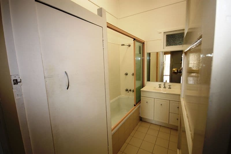 63 Rainbow Street, BILOELA QLD 4715, Biloela - Thumbnail 5