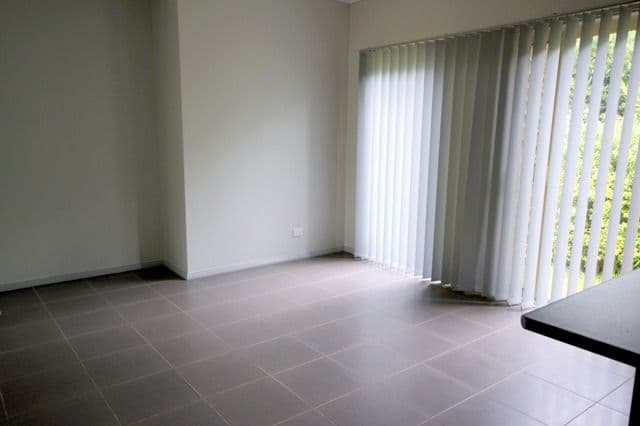 Unit 2, 11 Smethurst Avenue, PAKENHAM VIC 3810, Pakenham - Thumbnail 5