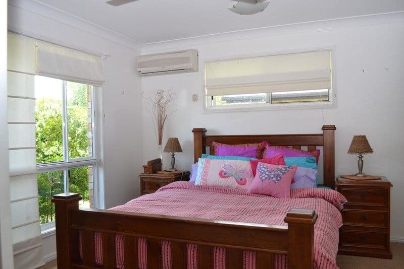 7 Booth Court, COOEE BAY QLD 4703, Cooee Bay - Thumbnail 6