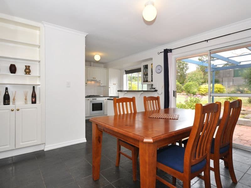 84 Fairlie Drive, FLAGSTAFF HILL SA 5159, Flagstaff Hill - Thumbnail 3