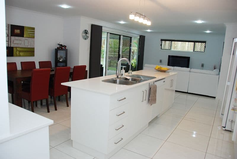 42 Sommariva Street, WESTBROOK QLD 4350, Westbrook - Thumbnail 4