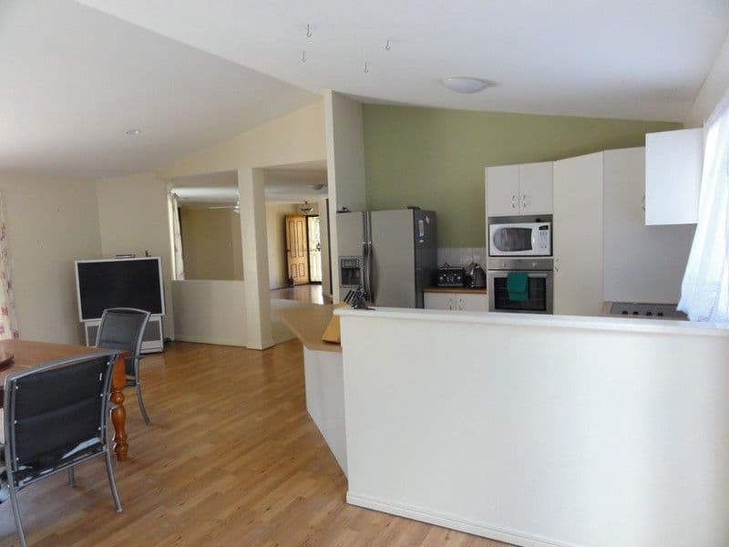 11 Garrard Street, UPPER COOMERA QLD 4209, Upper Coomera - Thumbnail 3