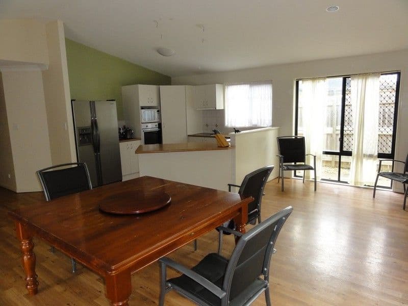 11 Garrard Street, UPPER COOMERA QLD 4209, Upper Coomera - Thumbnail 4