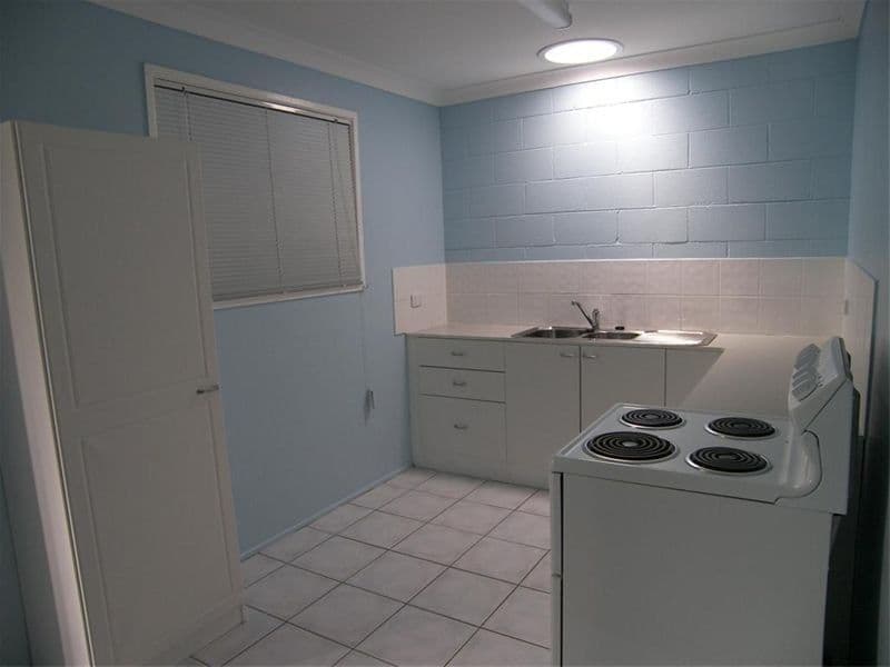 1-2 39 McGrath Street, NORMAN GARDENS QLD 4701, Norman Gardens - Thumbnail 3
