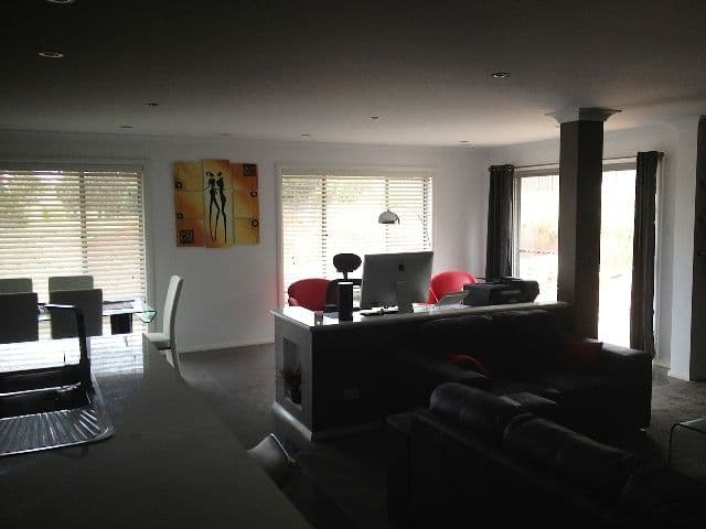 24  Robinson Court, ORANGE NSW 2800, Orange - Thumbnail 3