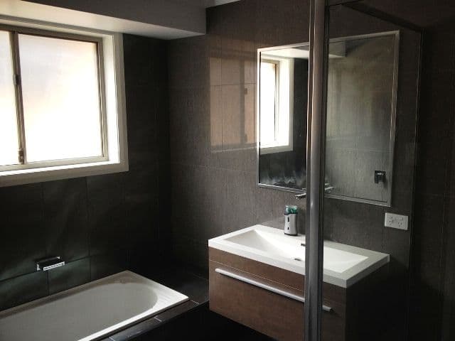 24  Robinson Court, ORANGE NSW 2800, Orange - Thumbnail 4