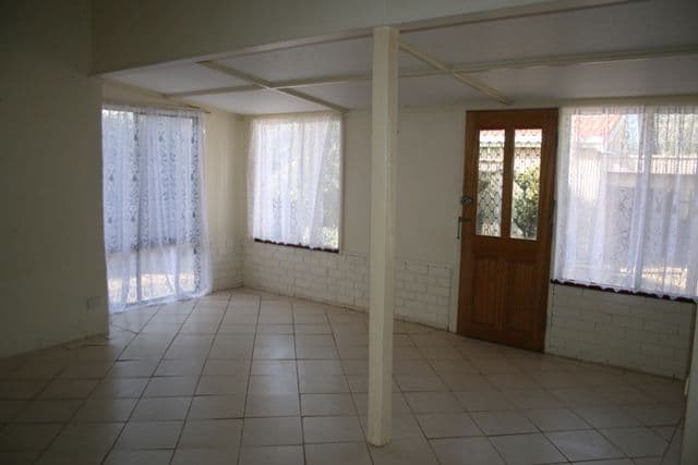 23 Smelts Road, BURRA SA 5417, Burra - Thumbnail 5