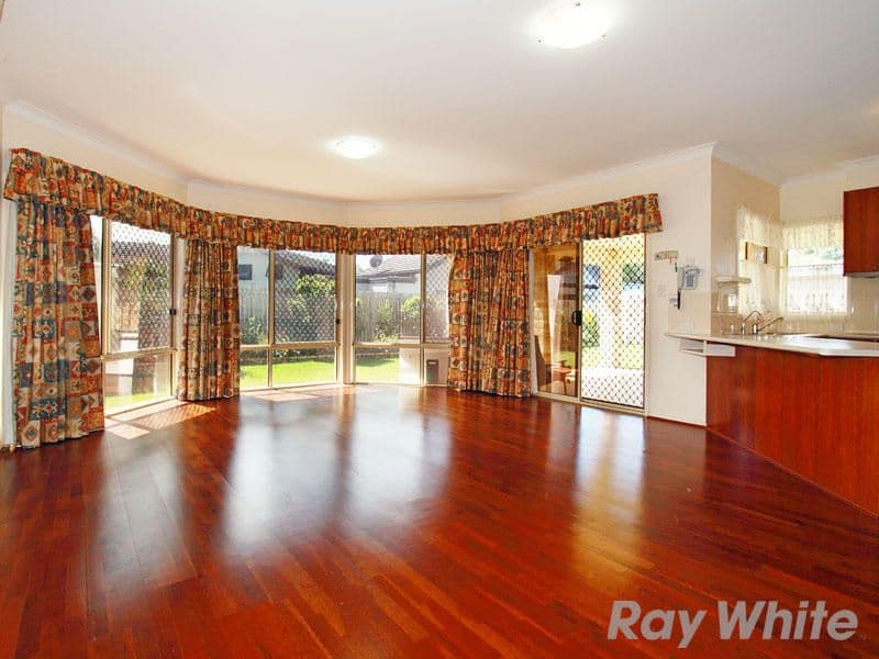 4 King Parrot Court, CASHMERE QLD 4500, Cashmere - Thumbnail 3