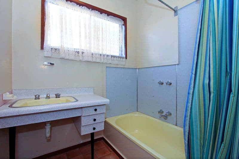 63 Eighth Avenue, ROSEBUD VIC 3939, Rosebud - Thumbnail 5