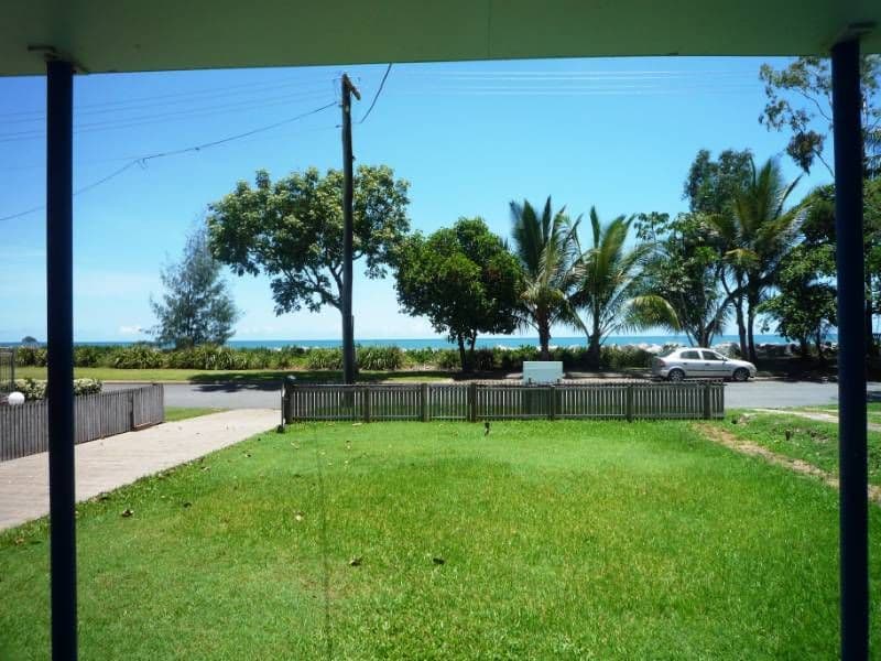 47 Arlington Esplanade, CLIFTON BEACH QLD 4879, Clifton Beach - Thumbnail 2