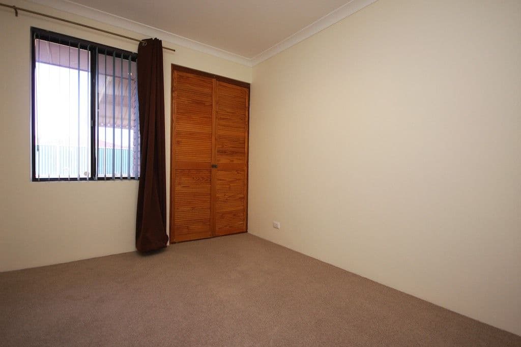 12 Cocos Grove, KIARA WA 6054, Kiara - Thumbnail 4