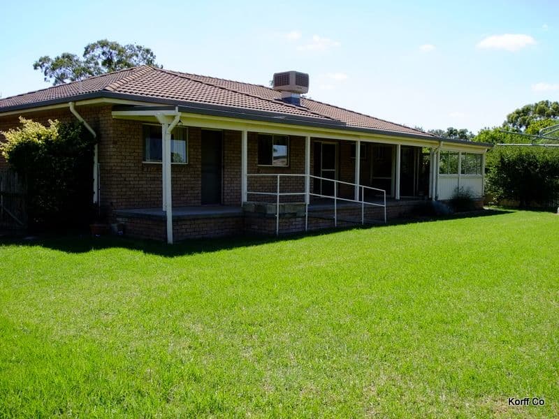 26 Abbott Street, MENDOORAN NSW 2842, Mendooran - Thumbnail 4