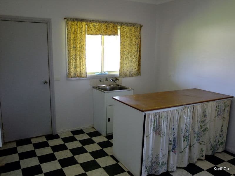 26 Abbott Street, MENDOORAN NSW 2842, Mendooran - Thumbnail 8