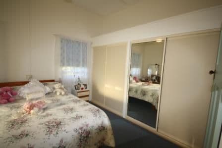 1 Bouverie Street, MUNDUBBERA QLD 4626, Mundubbera - Thumbnail 4