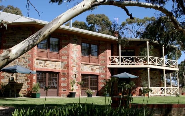 15 Vanga Avenue, CLARE SA 5453, Clare - Thumbnail 2