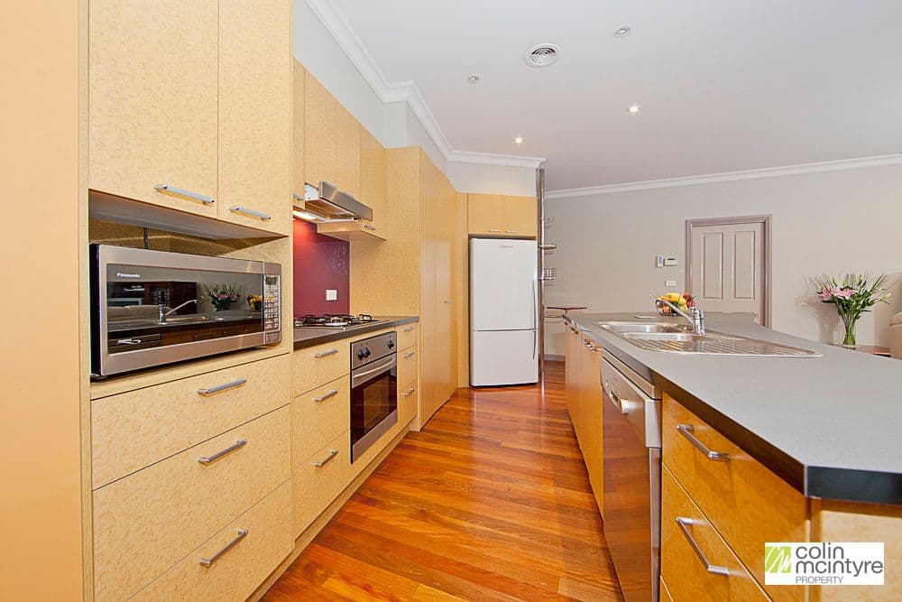 39 Firethorn, JERRABOMBERRA NSW 2619, Jerrabomberra - Thumbnail 2