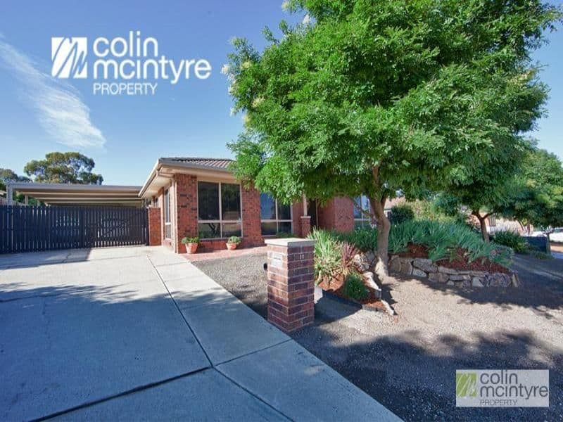 10 Smeaton Circuit, BANKS ACT 2906, Banks - Image 1
