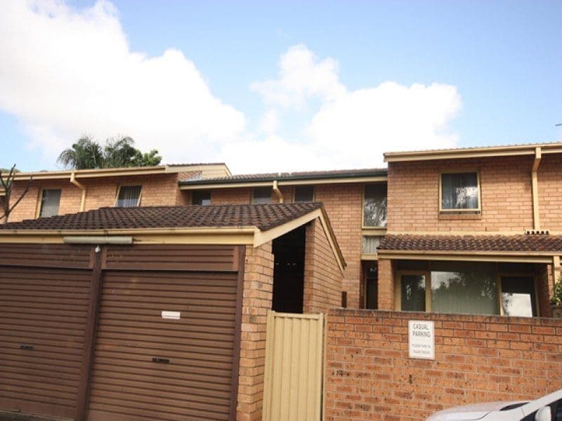 42 Woodhouse Drive, AMBARVALE NSW 2560, Ambarvale - Thumbnail 2