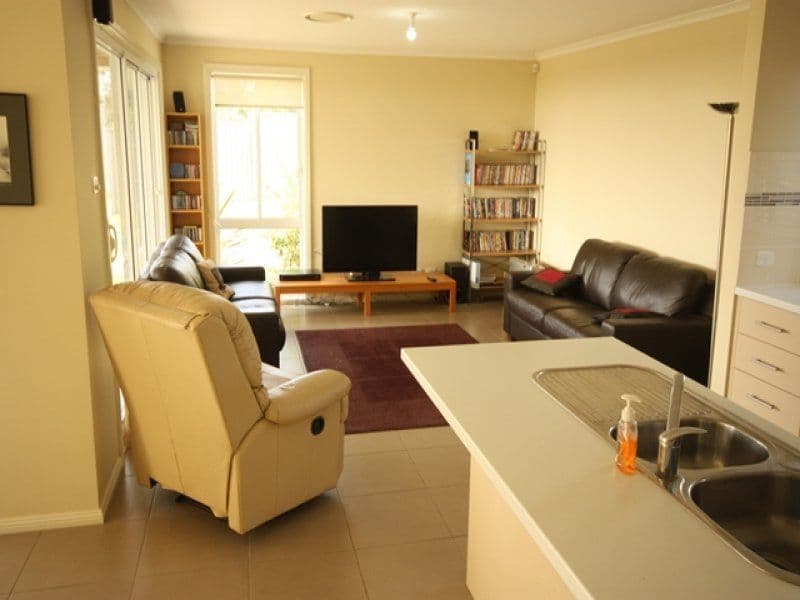 28 Franzman Avenue, ELDERSLIE NSW 2570, Elderslie - Thumbnail 6