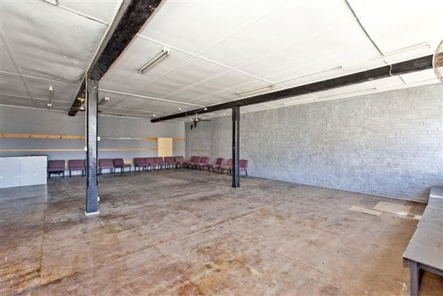 81 Cowper Street, WALLSEND NSW 2287, Wallsend - Thumbnail 2