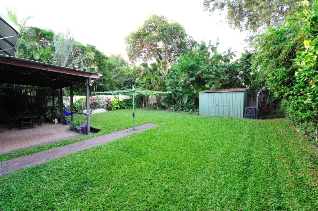 273 Elphinstone Street, ROCKHAMPTON NORTH QLD 4701, Rockhampton North - Thumbnail 3