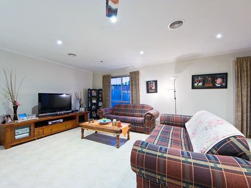 36 James Cook Drive, TRUGANINA VIC 3029, Truganina - Thumbnail 5
