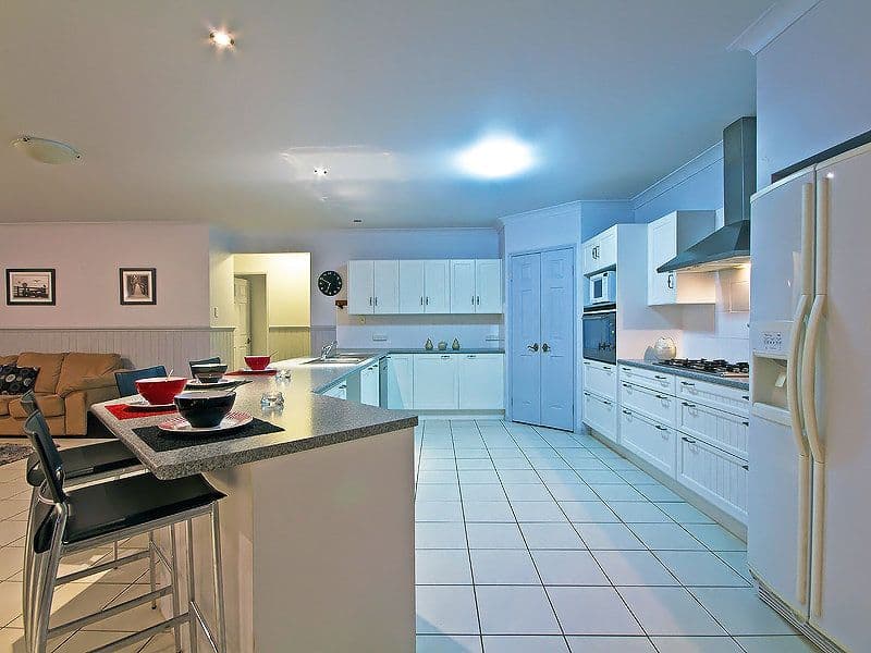 6 Wren Court, GREENBANK QLD 4124, Greenbank - Thumbnail 6