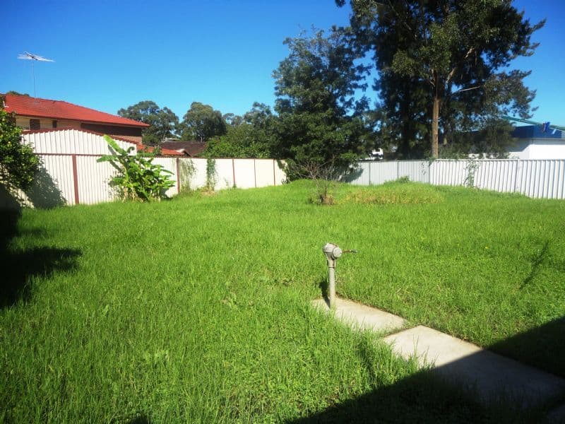 8A  Tarlington Parade, BONNYRIGG NSW 2177, Bonnyrigg - Thumbnail 4