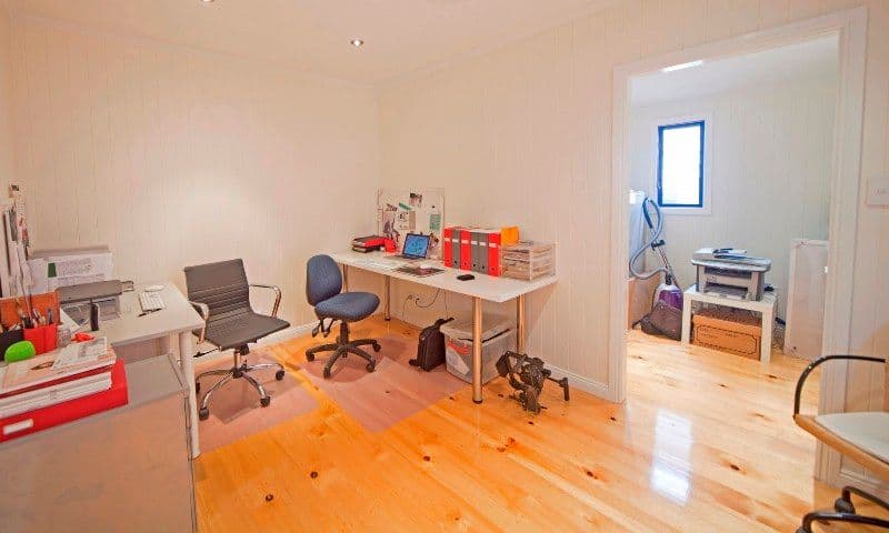 102  Warry Street, Spring Hill QLD 4000, Spring Hill - Thumbnail 4