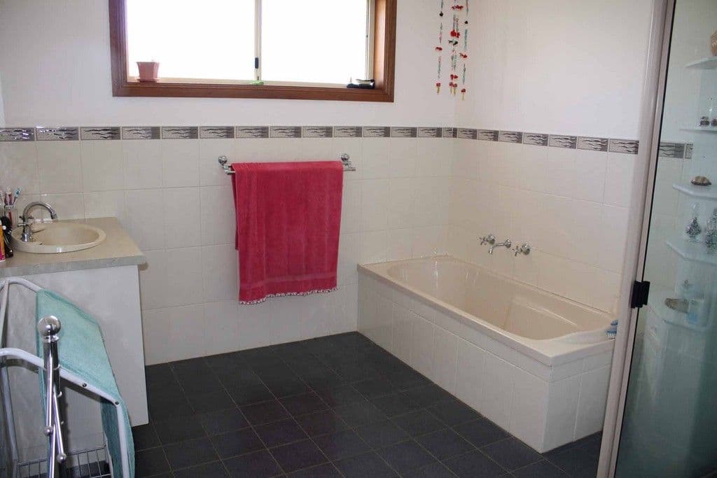49 Grey, GLEN INNES NSW 2370, Glen Innes - Thumbnail 5