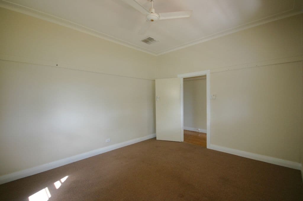 34 Fitzroy Street, NARRABRI NSW 2390, Narrabri - Thumbnail 6