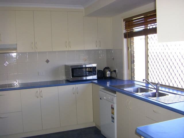 46 Trout, ANDERGROVE QLD 4740, Andergrove - Thumbnail 2