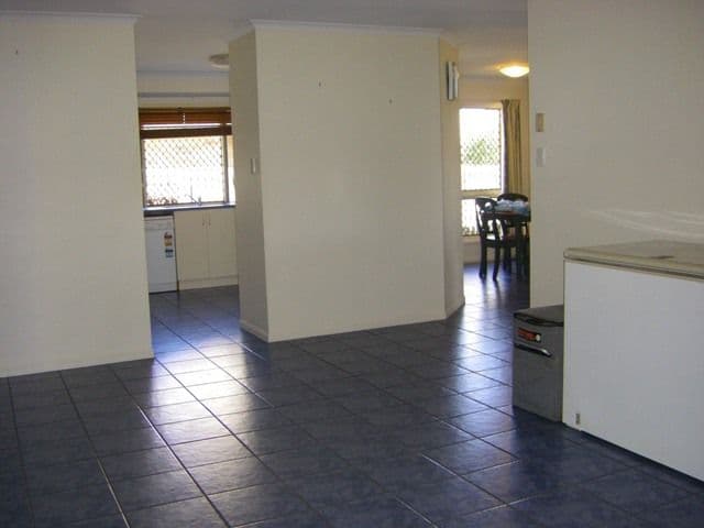 46 Trout, ANDERGROVE QLD 4740, Andergrove - Thumbnail 5
