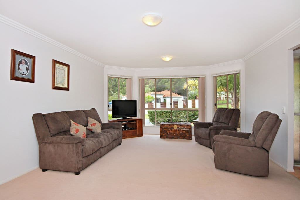 15 Bedford Crescent, MUDGEERABA QLD 4213, Mudgeeraba - Thumbnail 4
