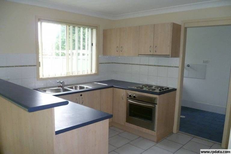4 Parsons Road, LISAROW NSW 2250, Lisarow - Thumbnail 2