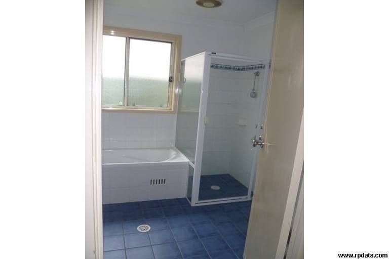 4 Parsons Road, LISAROW NSW 2250, Lisarow - Thumbnail 3