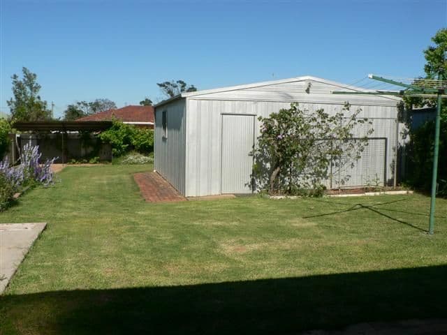 46 Hill Street, PARKES NSW 2870, Parkes - Thumbnail 4